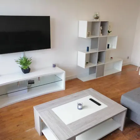 Belle Appartement T4, Clermont-Fd Apartment